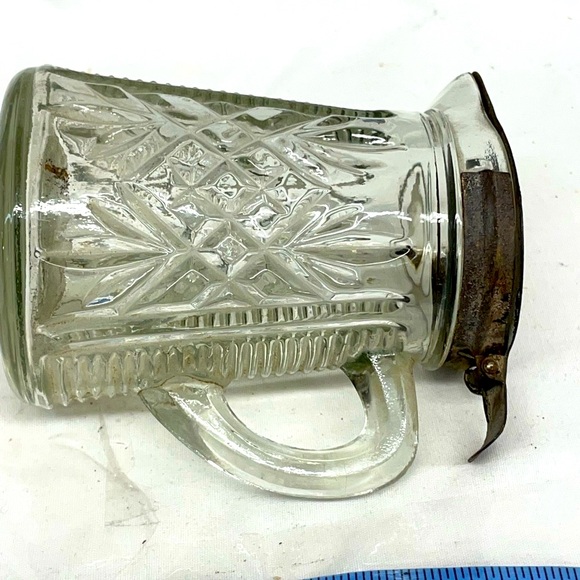 Vintage Crystal glass syrup pitcher with metal flip up lid sz 5x3 - Picture 6 of 9